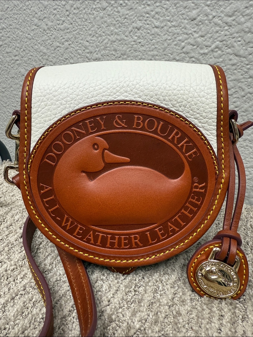 Vintage Y2K Dooney & Bourke Double Duck White and Brown Leather Crossbody